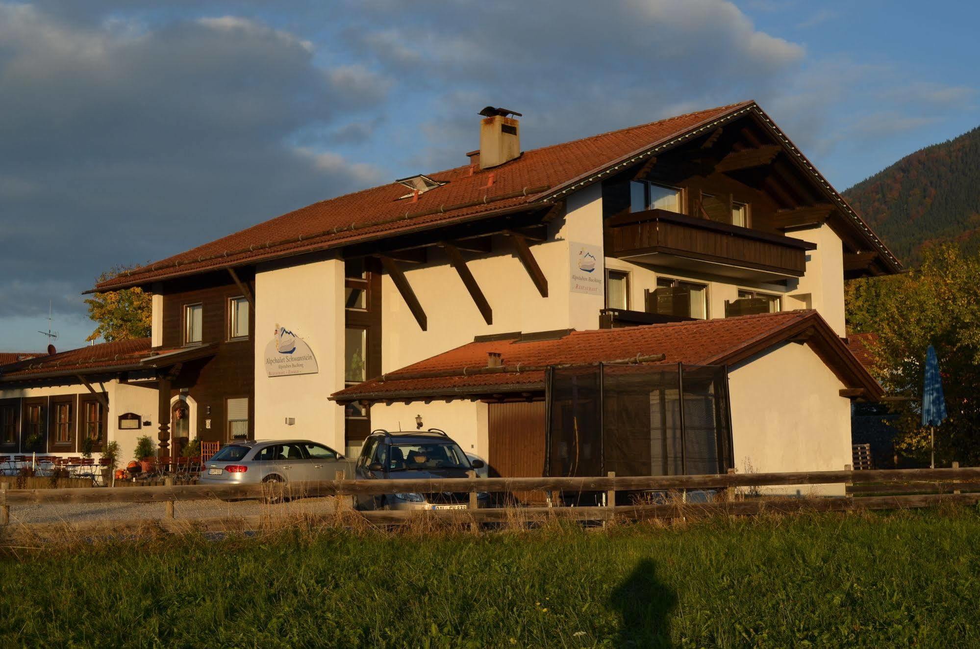 Alpchalet Schwanstein 3*